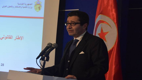 وزير التنمية والاستثمار والتعاون الدولي محمد الفاضل عبد الكافي