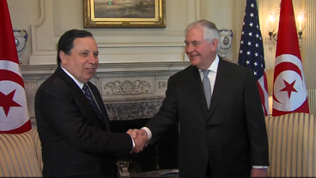 بواشنطن: وزير الخارجية يلتقي وزير الخارجية الأمريكي