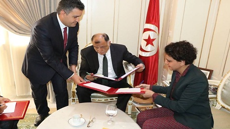 تونس تُوقع اتفاقية مع فرنسا لتعليم اللغة العربية بمدارسها