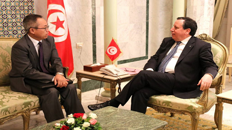 رسالة خطيّة من وزير الخارجيّة الصيني إلى نظيره التونسي 