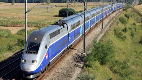 خلال الأسبوع القادم: انطلاق أول رحلة للقطار بين تونس وعنابة الجزائرية
