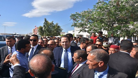 رئيس الحكومة يأذن بتسوية وضعية 980 مسكن ل4473 ساكن بمنطقة الفجة من ولاية منوبة