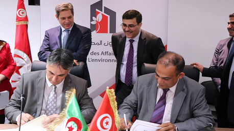  توقيع 3 اتفاقيات بين تونس والجزائر في المجال البيئي