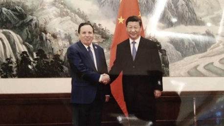 الجهيناوي و الرئيس الصّيني شي جينبينغ