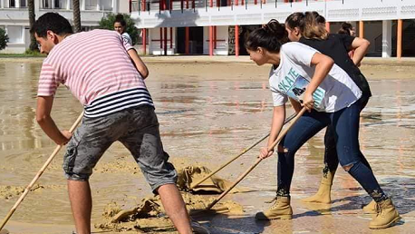 وزارة التربية تتدخل لصيانة وتنظيف 33 مؤسسة متضررة من فيضانات نابل