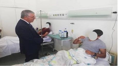 	وزير الدفاع الوطني يعود العسكريين المصابين في العملية العسكرية بالمغيلة
