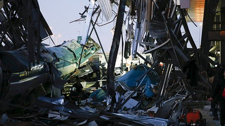 تركيا قطار Turkey: 4 killed, 43 injured in high-speed train crash