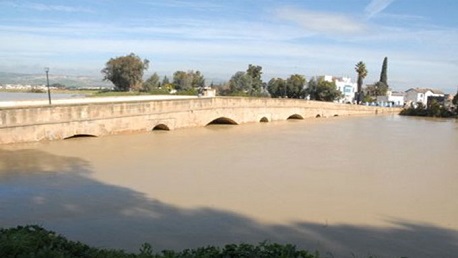 ولاية باجة تُحذر من ارتفاع منسوب مياه وادي مجردة