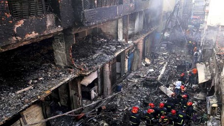 حريق بمبنى في بنغلادش