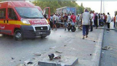 سوسة: وفاة تلميذ بكالوريا بعد سقوطه من نافذة السيارة