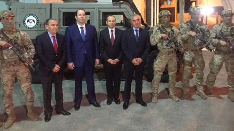 بئر بورقبة- نابل/ رئيس الحكومة ووزير الداخلية في زيارة ميدانية إلى مقر الوحدة المختصة للحرس الوطني.