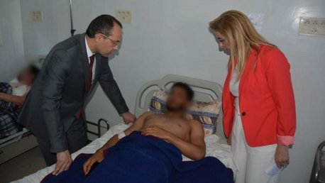 وزيرا الدّاخليّة والصّحة يزوران المصابين في العمليتين الإرهابيتين بمستشفيات العاصمة