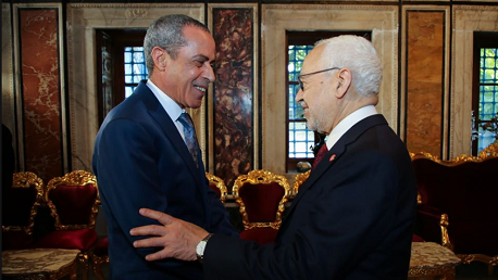 رئيس البرلمان يلتقي سفير الجزائر بتونس 