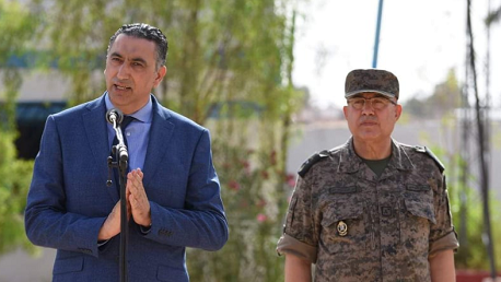 وزير الدفاع الوطني في زيارة ميدانيّة للوحدات العسكريّة بالبرمة ورمادة