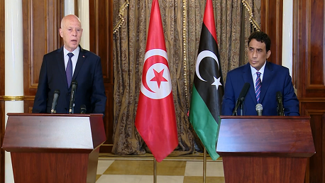 ندوة صحفية مشتركة بين الرئيس قيس سعيد و رئيس المجلس الرئاسي الليبي محمد المنفي‎