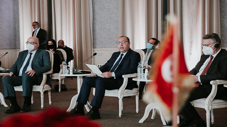رئيس الحكومة يُشرف على إطلاق مشروع تعاون تونسي- ألماني حول تعزيز منظومة السلامة الصحية للأغذية وحماية صحة المستهلك 