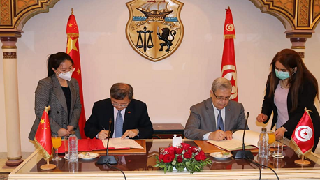 هبة مالية صينية لتونس بقيمة 40 مليون دينار 
