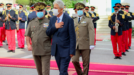 عماد ممّيش يباشر مهامه على رأس وزارة الدفاع الوطني