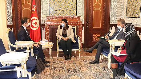 وزيرة المالية تلتقي مدير مكتب صندوق النقد الدولي بتونس