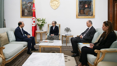 رئيسة الحكومة تلتقي رئيس مجلس الأعمال التونسي الإفريقي