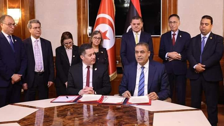 توقيع اتفاقيات ثنائية بين تونس وليبيا 