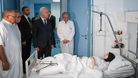 زيارة رئيس الجمهوريةقيس سعيد لجرحى العدوان الصهيوني على غزة في عدد من المستشفيات العمومية والمصحات الخاصة