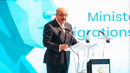 وزير الخارجية