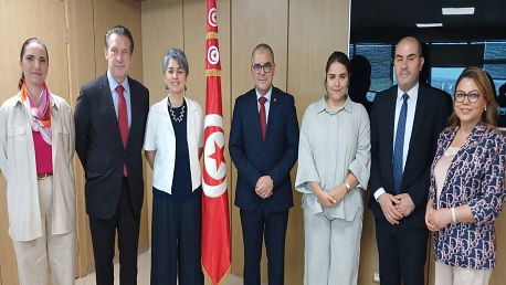 وزير الاقتصاد و مدير منطقة جنوب وشرق البحر الأبيض المتوسط