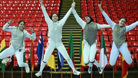 البطولة الإفريقية للمبارزة: تونس تحصد ذهبيتين جديدتين لمنتخب الوسطيات فلوري ويحي العيادي في الأداني سابر