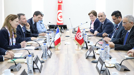  تونس – فرنسا: خطوات عملية نحو شراكة صحية فاعلة