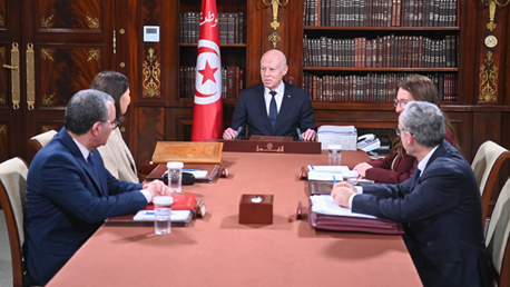 سعيد واجتماع وزاري