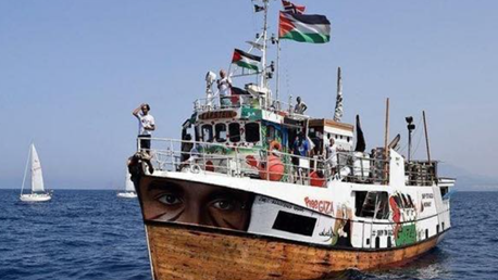 "أسطول الصمود العالمي" يُبحر من برشلونة