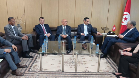 المؤسسة العربية لضمان الاستثمار تؤكد استعدادها لمرافقة تونس في مشاريعها الاستراتيجية