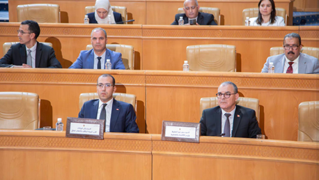 وزير الاقتصاد برلمان