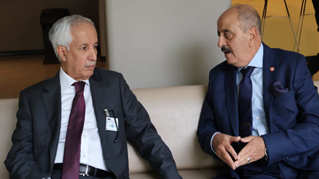 النفطي يتباحث مع نظيره القطري السبل الكفيلة لمزيد تعزيز العلاقات الثنائية