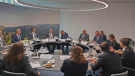 وفد تونسي رفيع المستوى في ميونيخ يلتقي بالمسؤول عن الشؤون الأوروبية والعلاقات الدولية بالمستشارية البافارية
